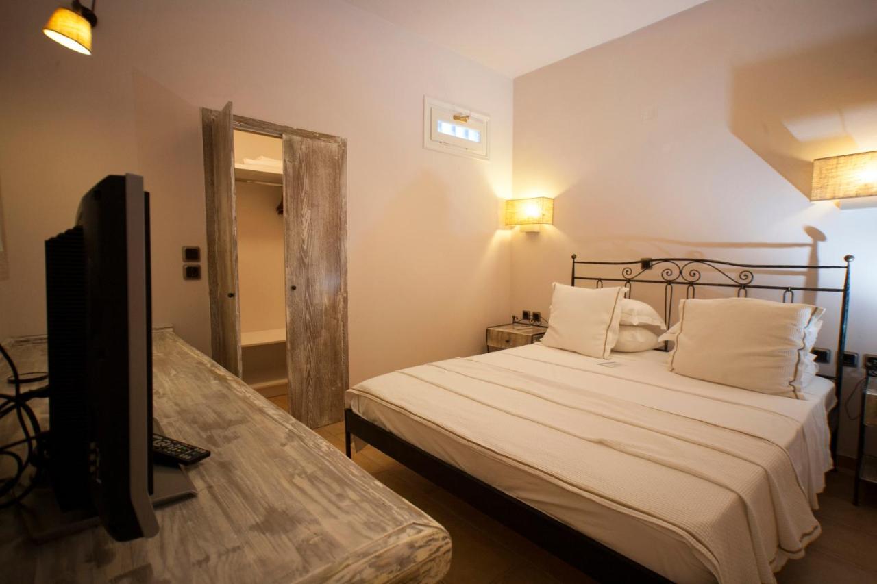 Ammos Naxos Exclusive Apartments & Studios Naxos City Esterno foto