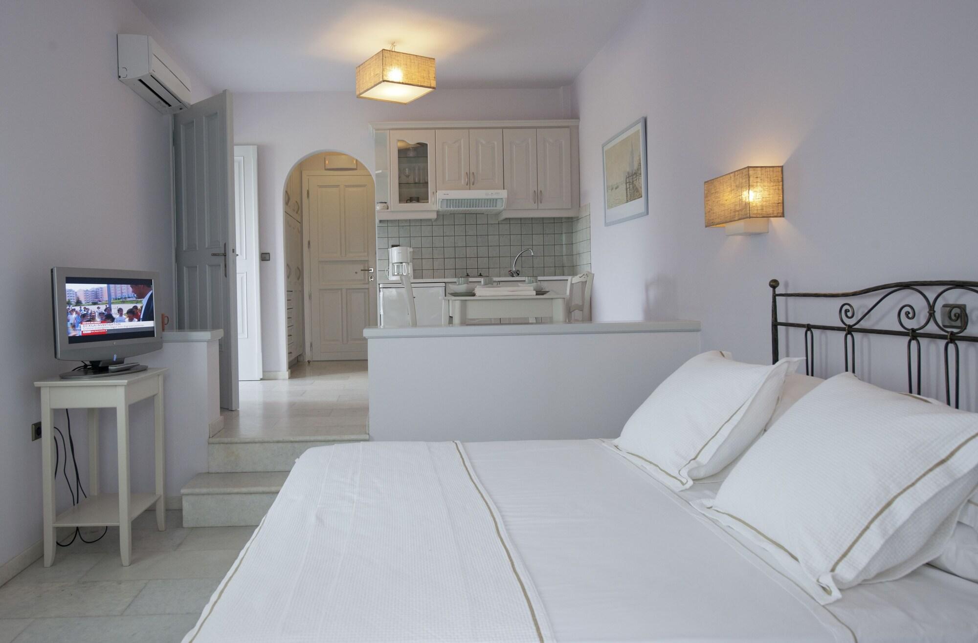Ammos Naxos Exclusive Apartments & Studios Naxos City Esterno foto