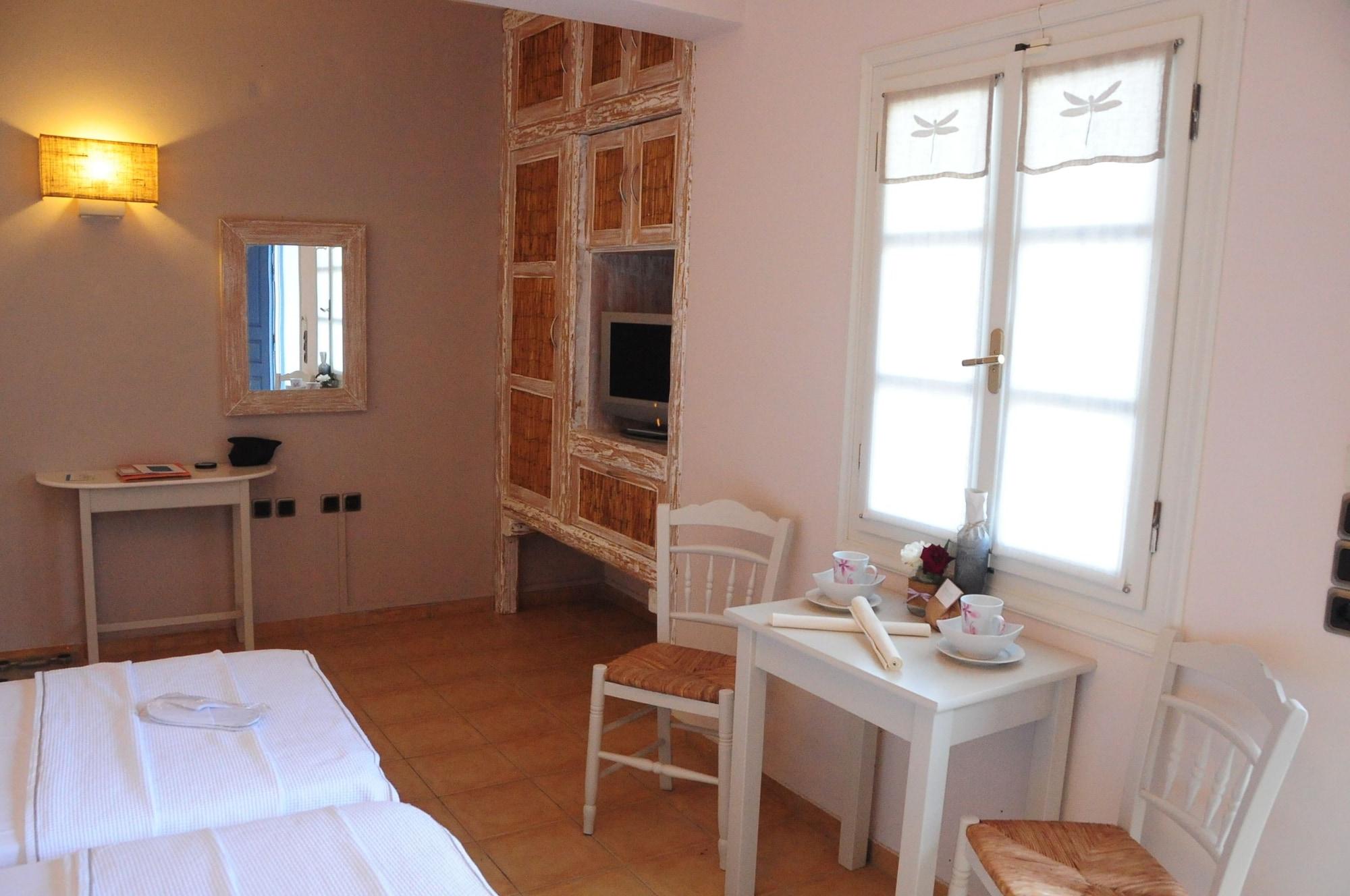 Ammos Naxos Exclusive Apartments & Studios Naxos City Esterno foto