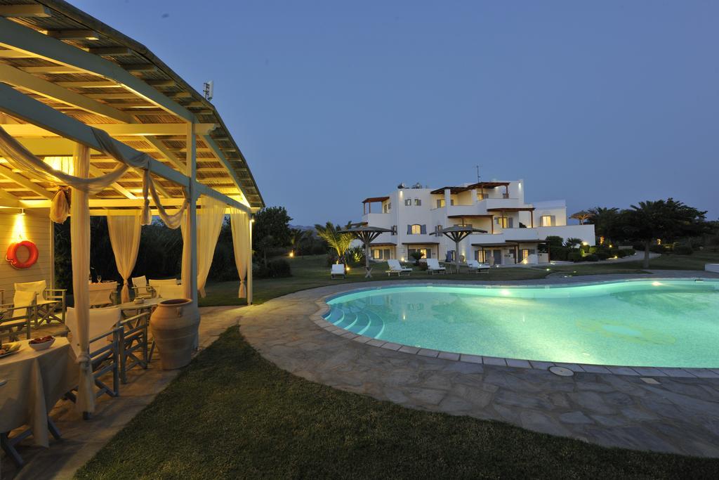 Ammos Naxos Exclusive Apartments & Studios Naxos City Esterno foto
