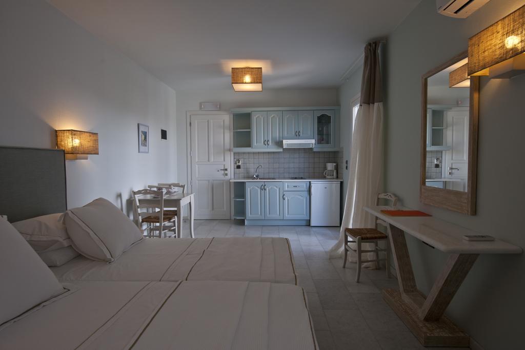 Ammos Naxos Exclusive Apartments & Studios Naxos City Esterno foto